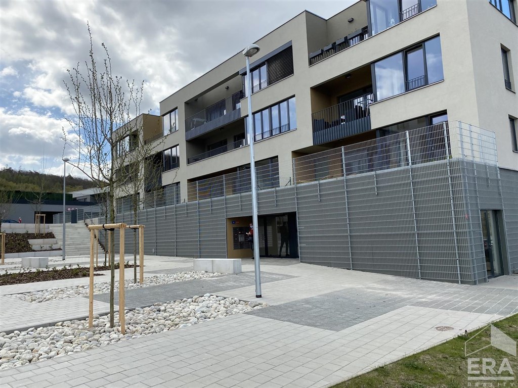 Pronájem bytu 2+kk/B, 58 m2, gar. stání, novostavba, Praha 4 – projekt Modřanský háj