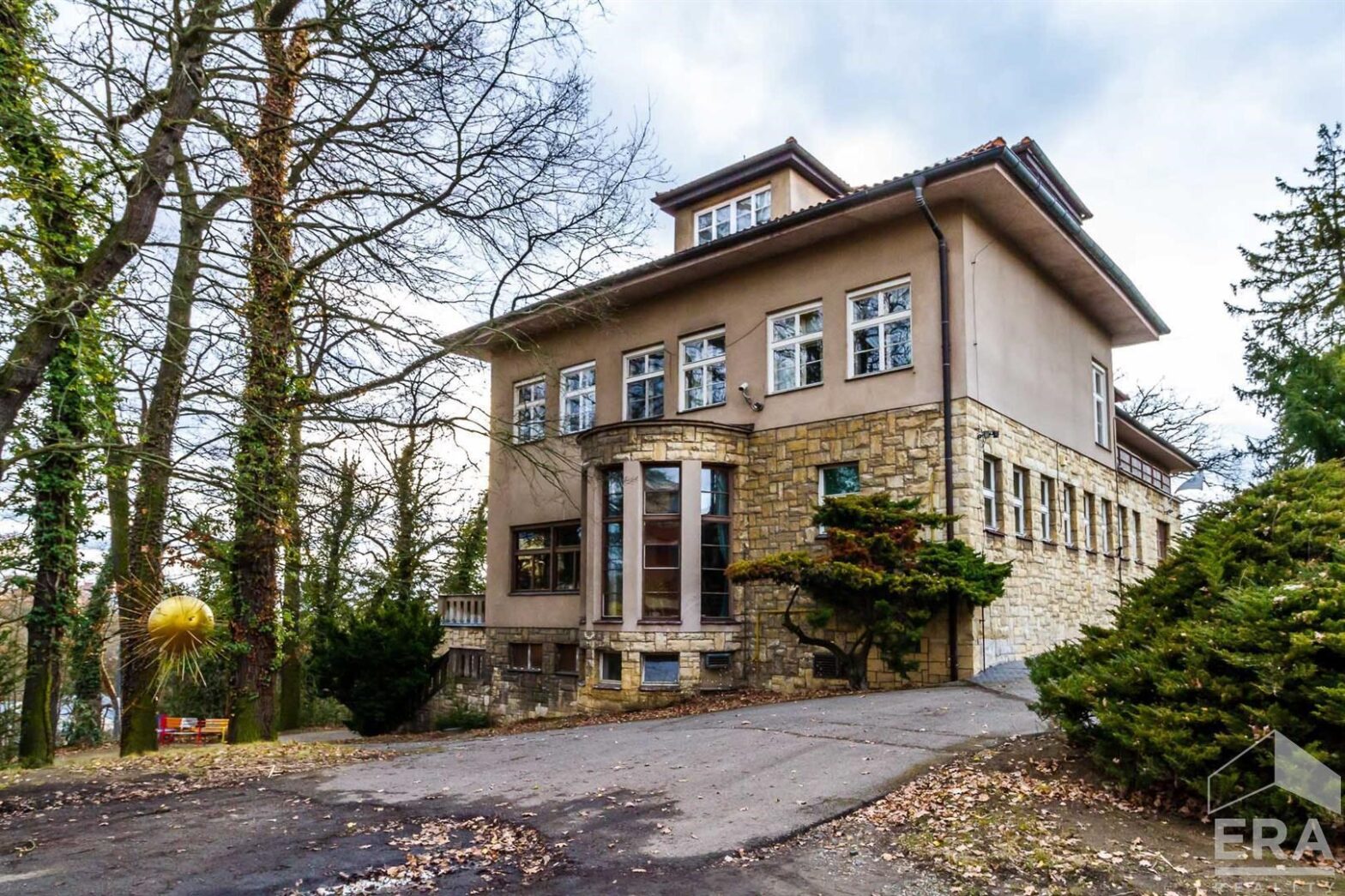 Pronájem luxusní rezidence, 1670 m2, Klánova 62, Praha 4 – Hodkovičky