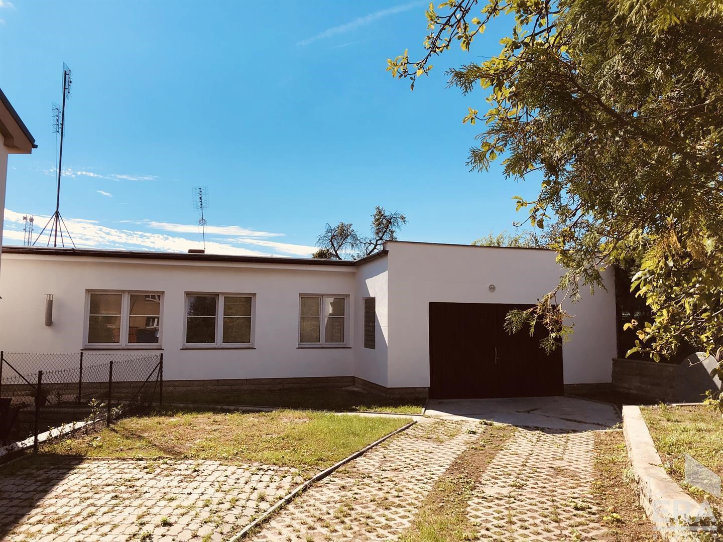 Úvaly, Pražská – nemovitost