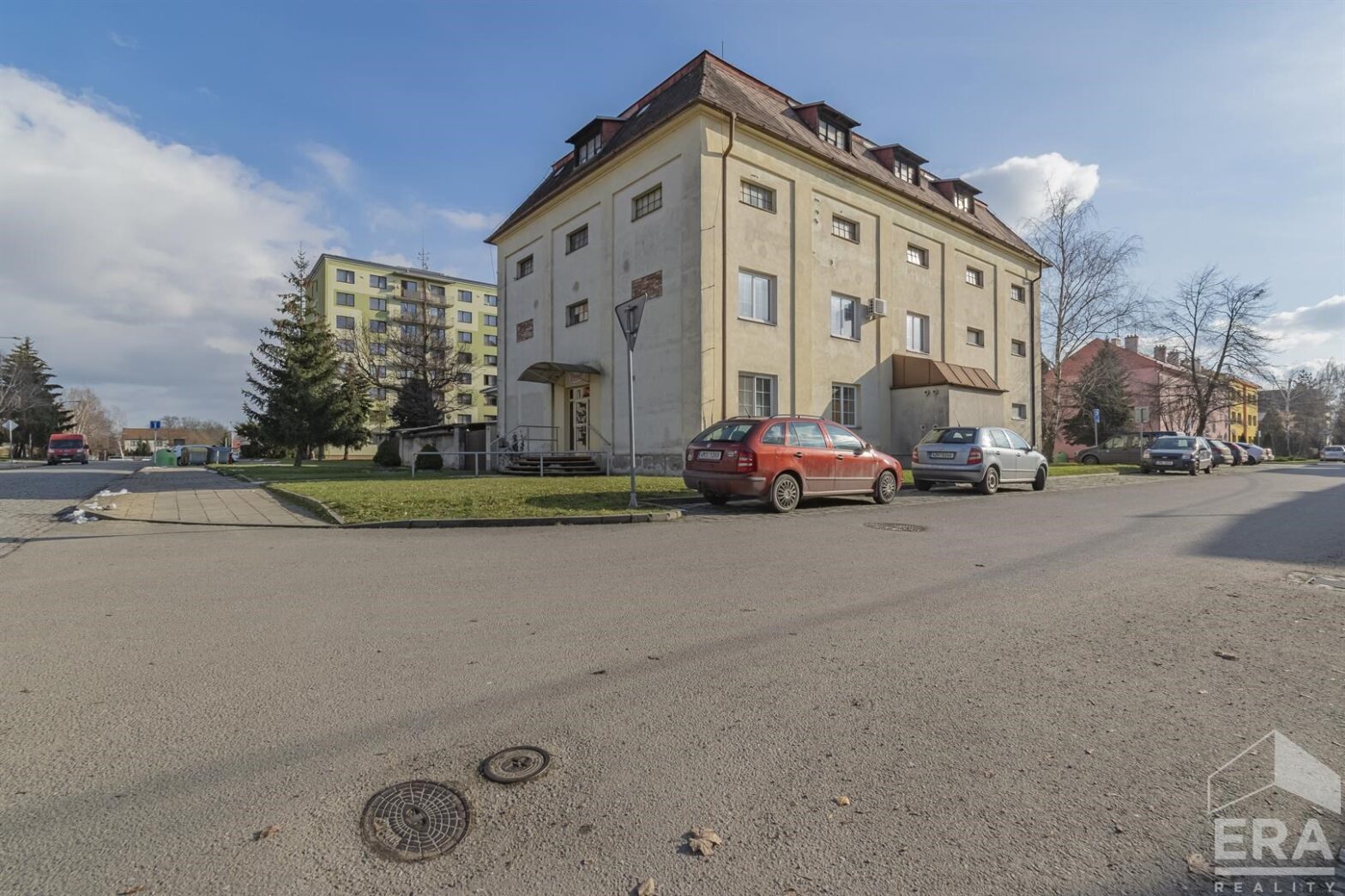 Komerční objekt k přestavbě na bytový dům- Kojetín, okr. Přerov