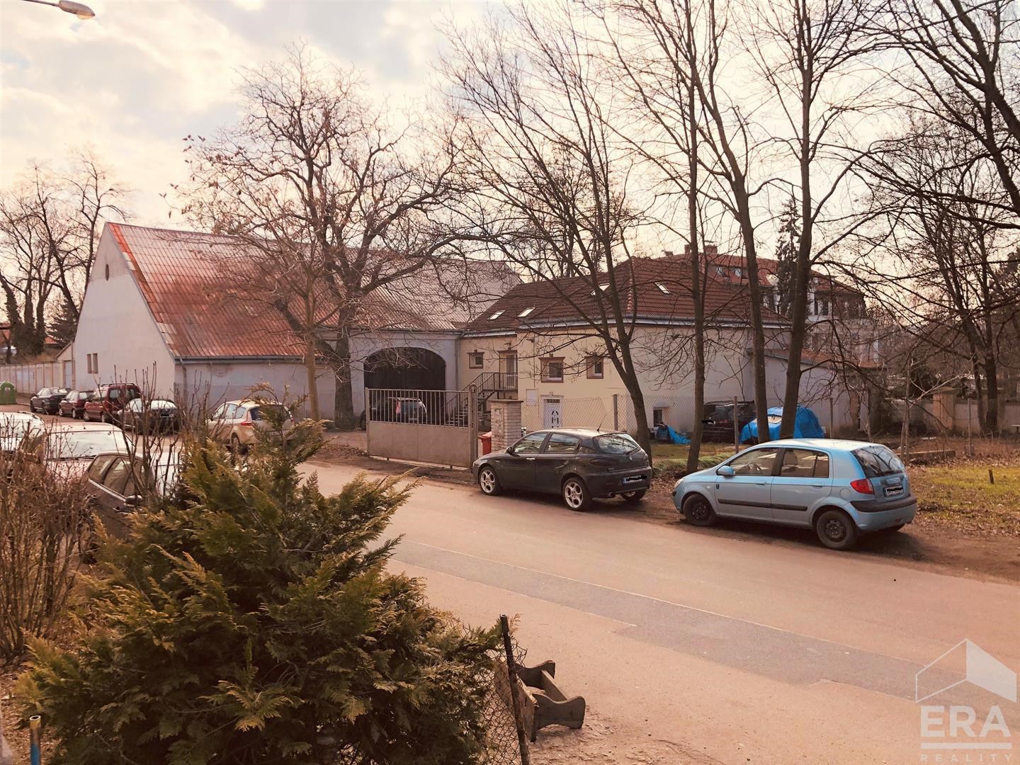 Praha, Na Košince 2453, prodej nemovitost